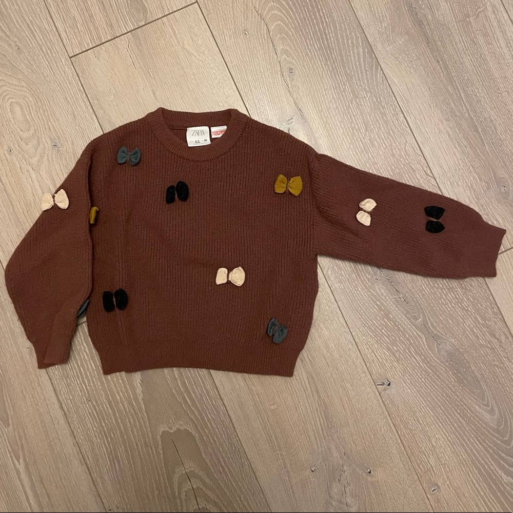 Zara sweater with bows